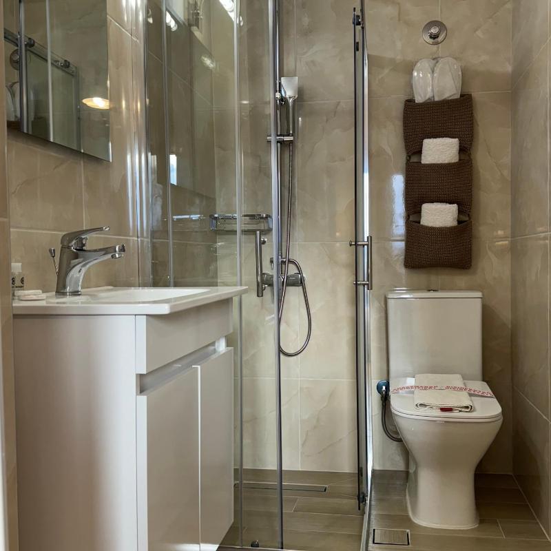 Standard Double Room image 1
