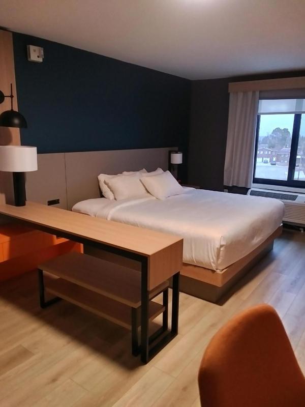 One Room Suite with Sofa bed - Non Smoking image 2