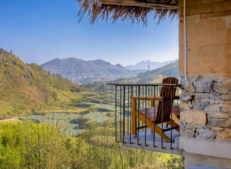 Sapaxa Spring Garden Ecolodge - image 12