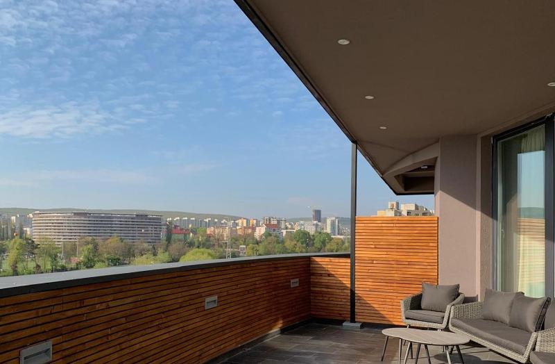 Deluxe Apartment image 2
