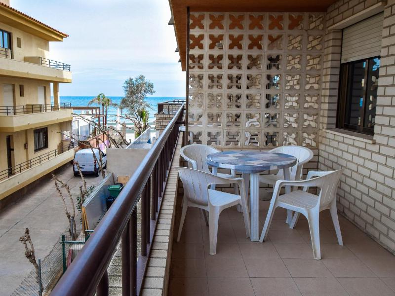 Apartamentos Bernat 3000 - image 1