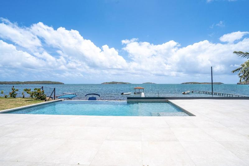 Villa Frégate Bay - image 1