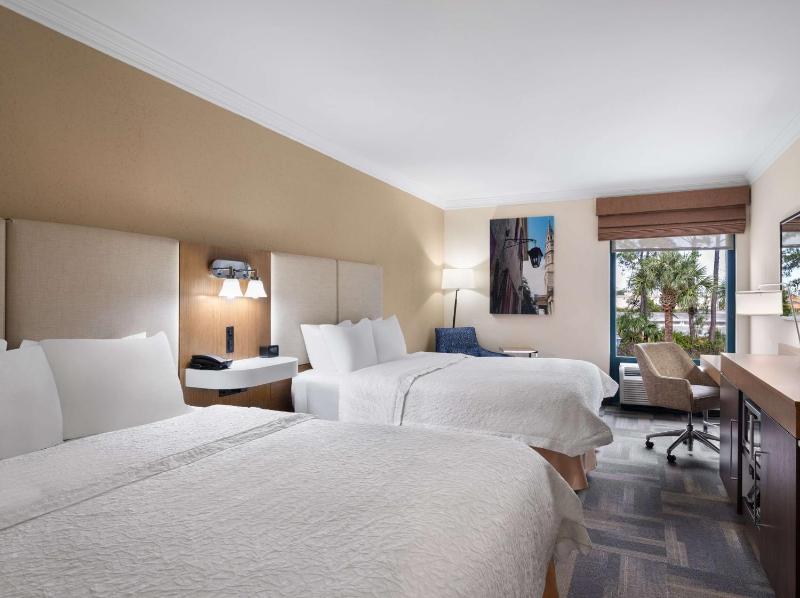 Room with Two Queen Beds - Non-Smoking image 3