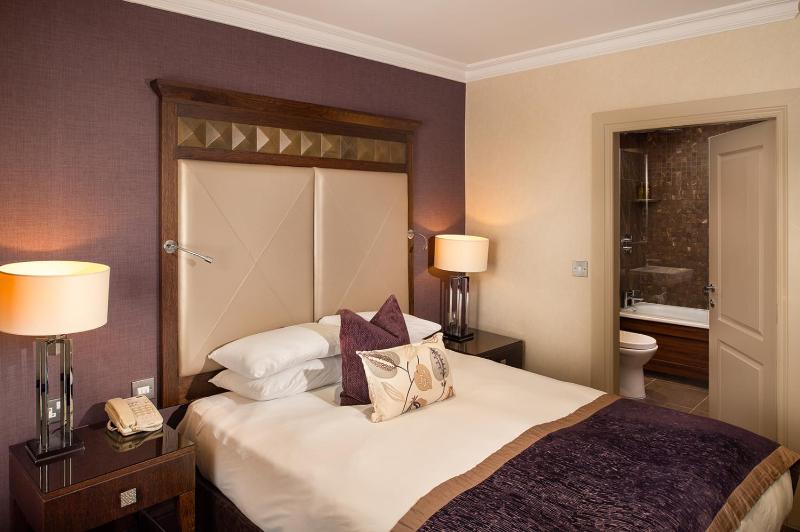 Standard Superior Room (No Sea View) image 1