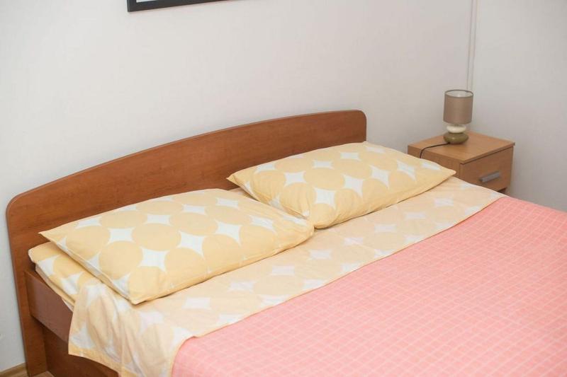 Apartment Center and beach - image 23