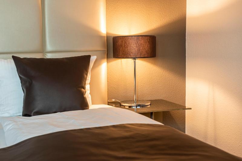 Standard Single Room image 3