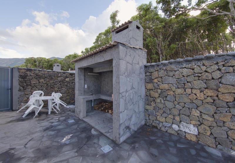 Apartment with Sea View image 2