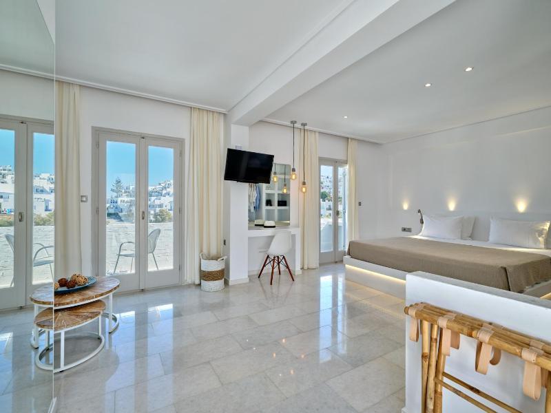 The Penthouse Suite with Panoramic Sea View image 3