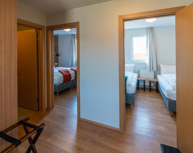 Two-Bedroom Apartment with Hot Tub image 1