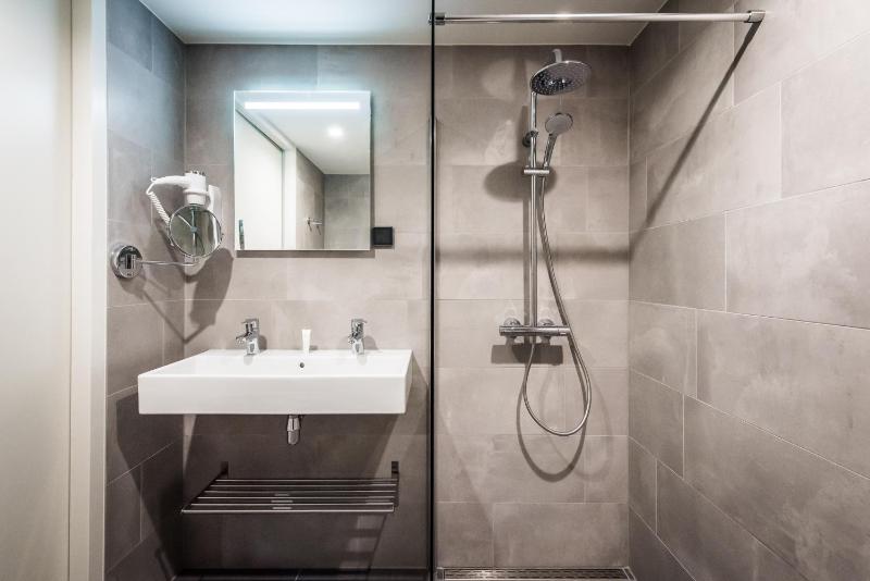 2 Bedroom Apartment  image 2