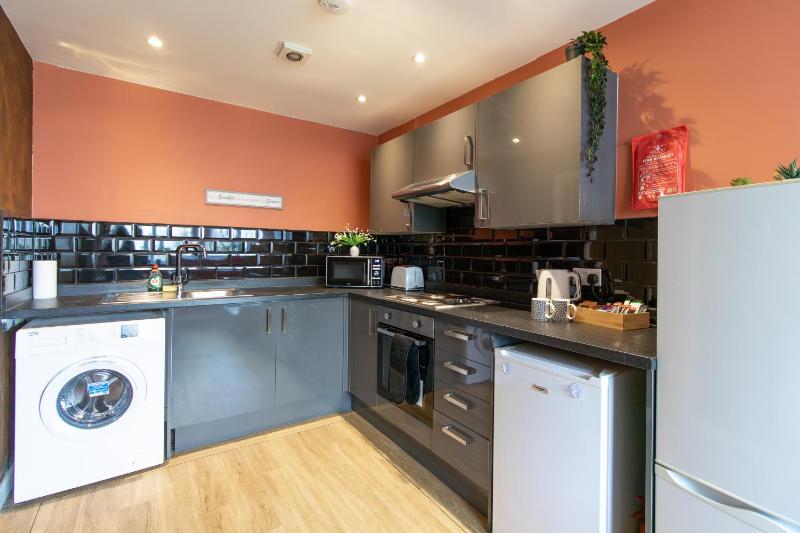 Open Mind Property - Luxury Apartment in the City - image 15