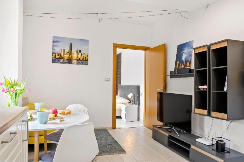 One Love Central Apartment - image 7