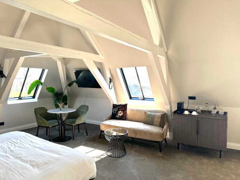 Junior Suite image 3
