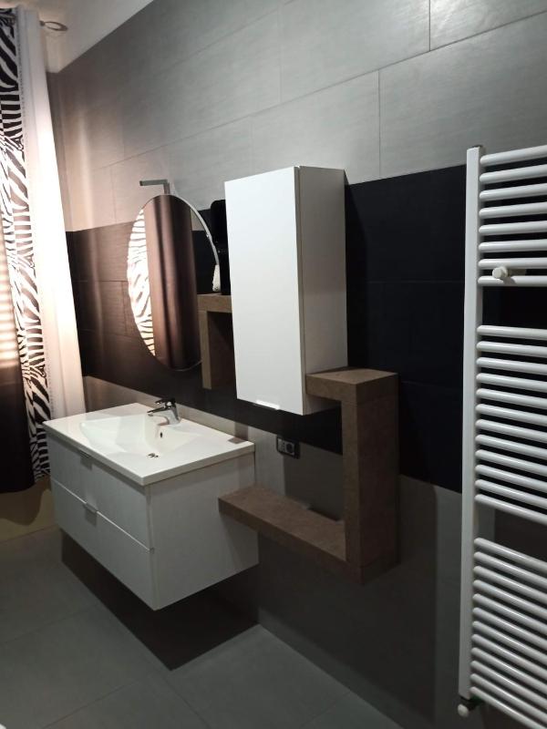 Lo&Ri House Images
