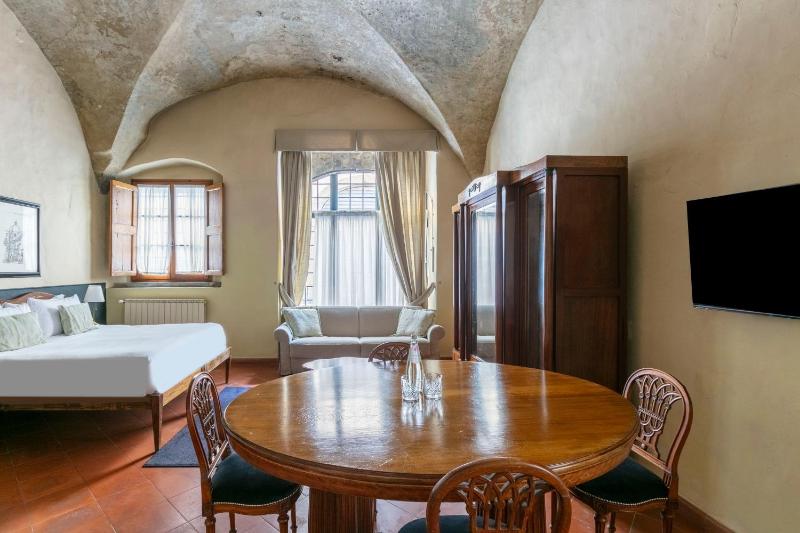 Numa Florence Palazzo Belfiore - image 12