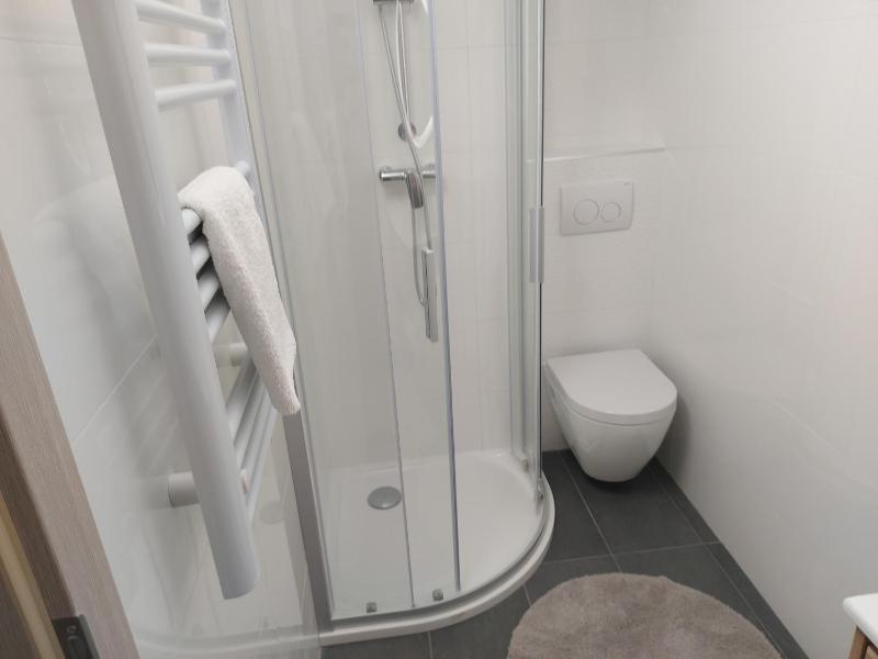 Studio Apartment image 2