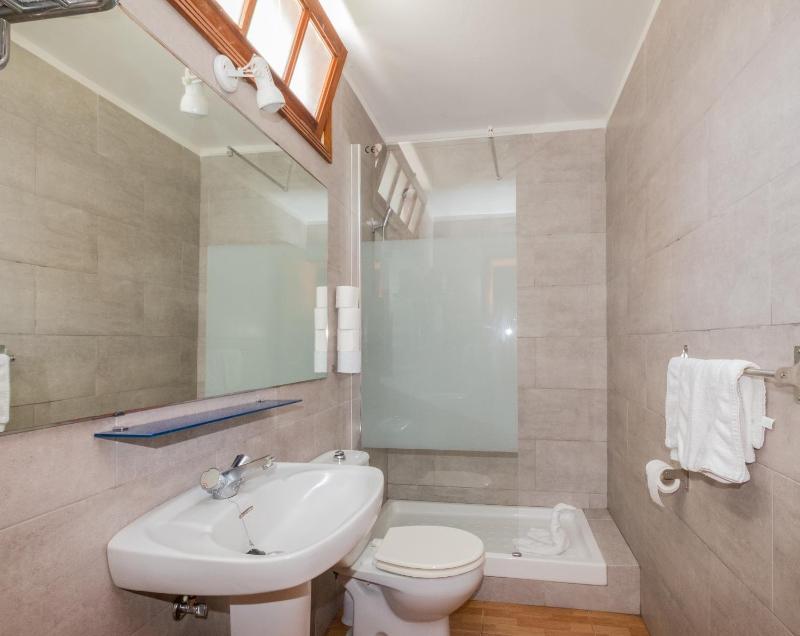 Two-Bedroom Apartment (4 Adults) image 2