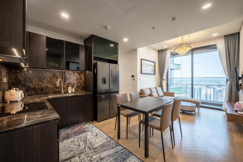 Lumiere Luxury Condotel Suites - image 9
