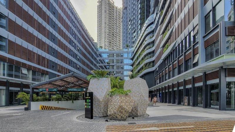 Lumiere Luxury Condotel Suites - image 14