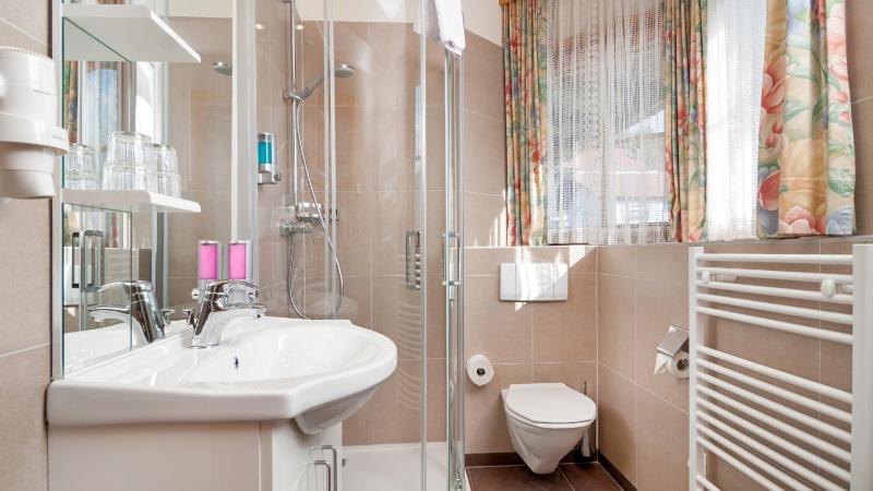 Standard Double Room with Balcony image 3
