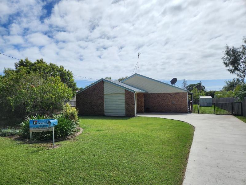46 Holland Street Bargara Images
