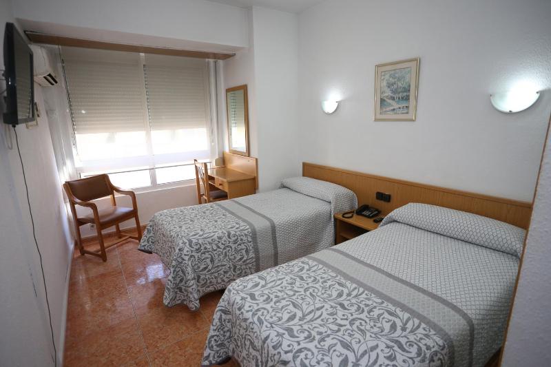 Hotel Cervantes - image 5