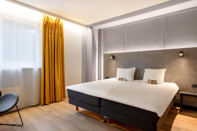 Classic Double or Twin Room with Sauna image 3