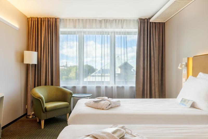 Superior Double or Twin Room image 1