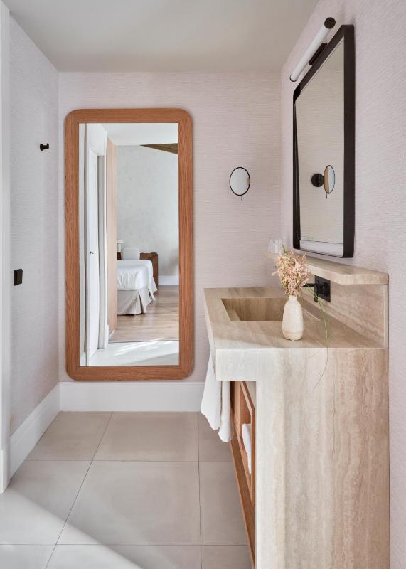 Junior Suite image 4