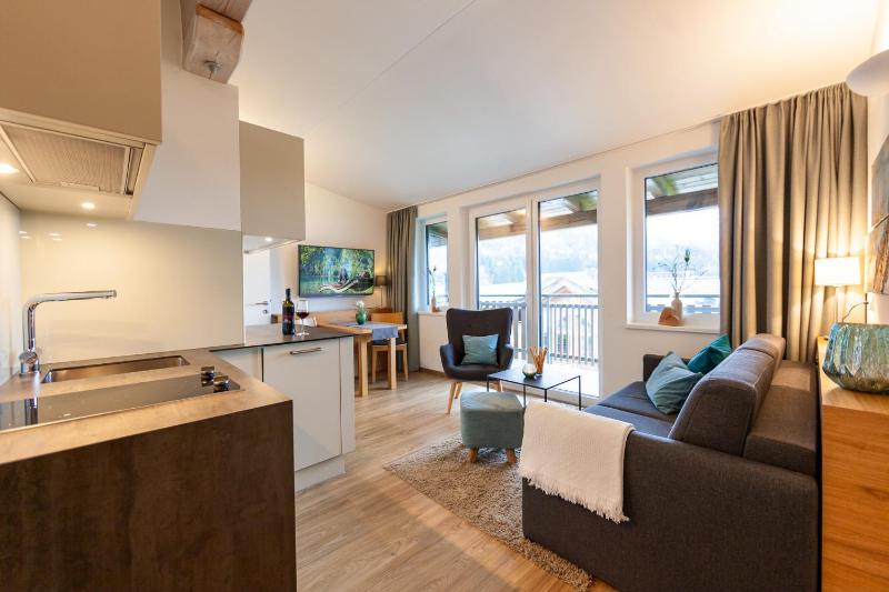 One-Bedroom Apartment image 1