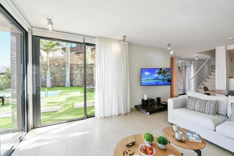 Villa Sol 13 by VillaGranCanaria - image 28