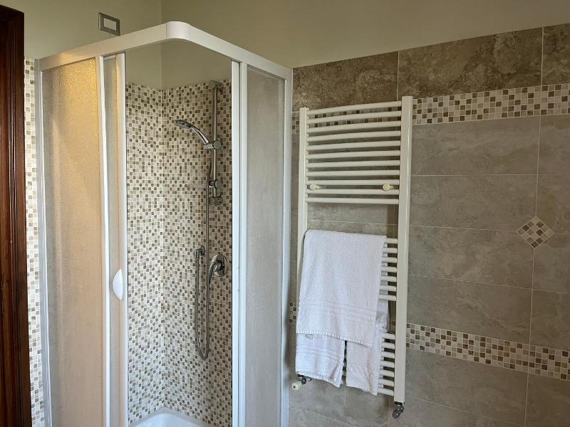 Deluxe Room image 4