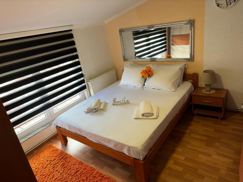 Apartment with Balcony image 3