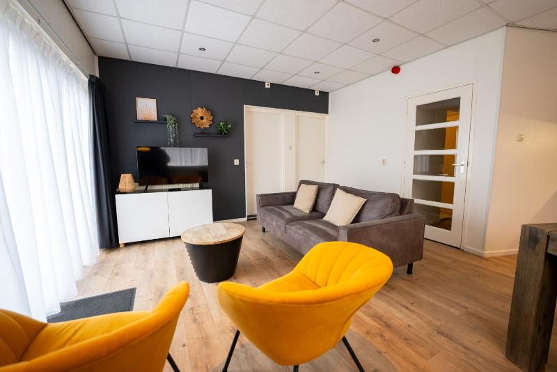 Apartment (4 Adults) - Ground Floor (dogs allowed) image 1