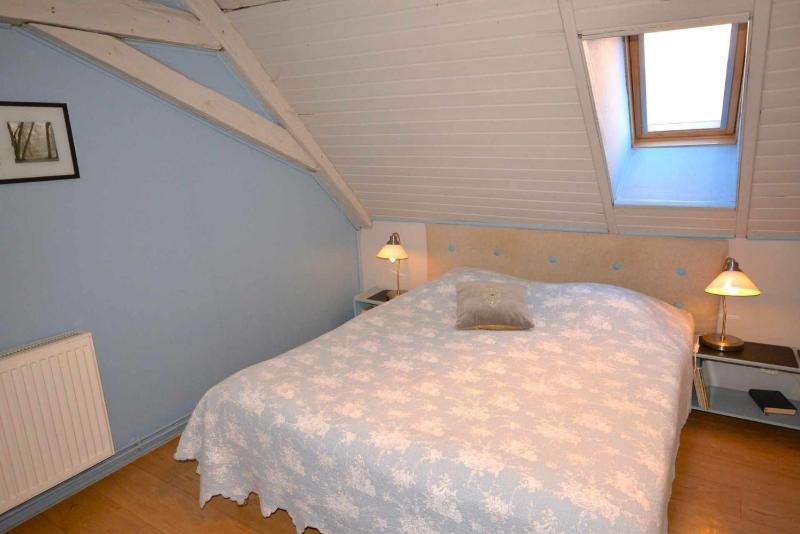Small Double Room image 2