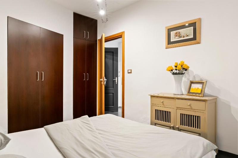 One Love Haven Apartment - image 13