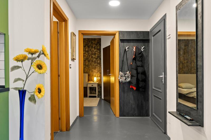 One Love Haven Apartment - image 5