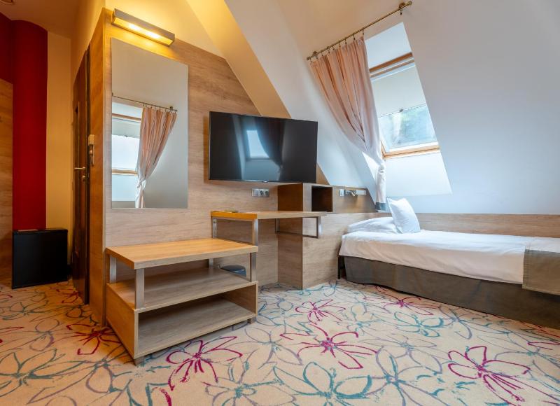 Single Room image 1