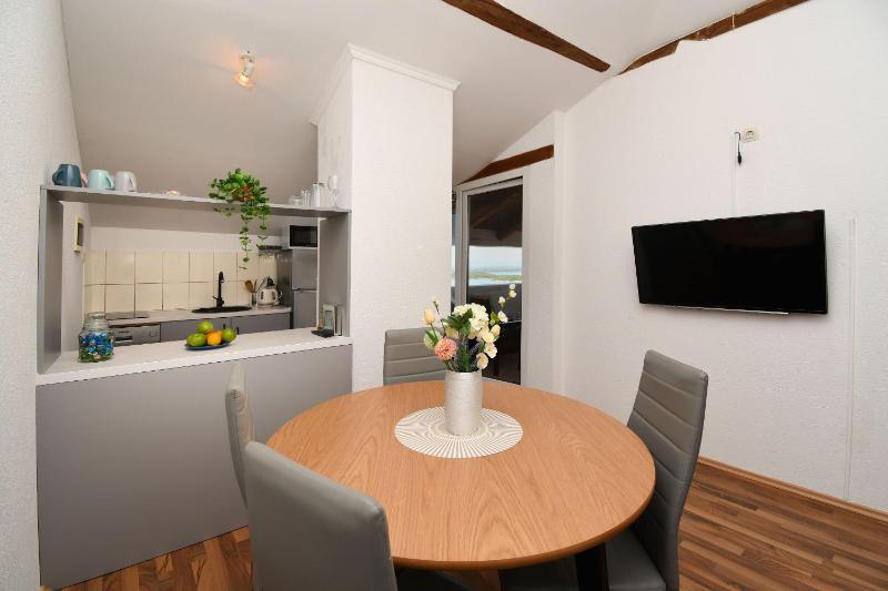 Apartments Family VillaArta - image 6