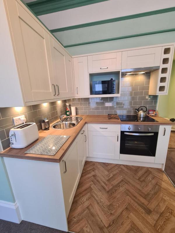 Meadowside Holiday Apartments - image 34
