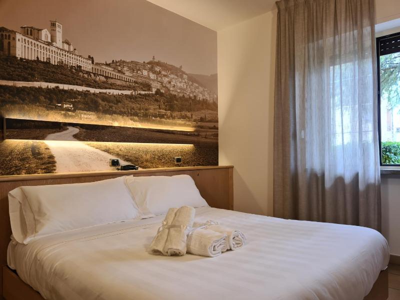 Double or Twin Room - Disability Access image 3