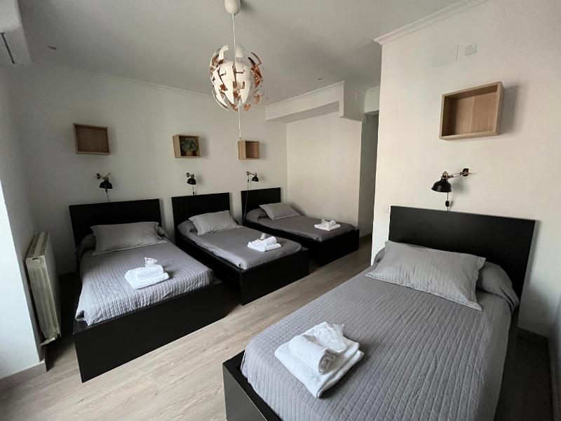 Quadruple Room image 1