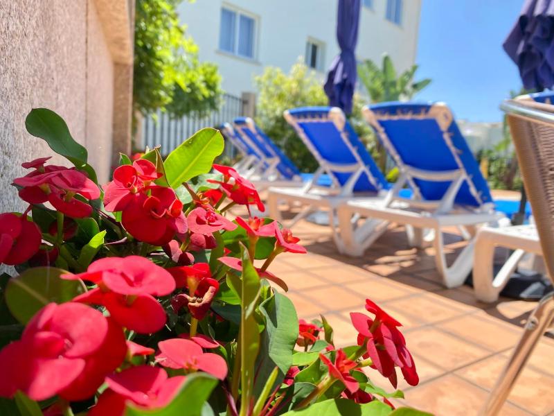 Hotel Combarro - image 12