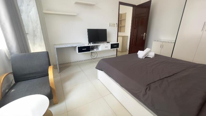 MH Serviced Apartment - image 2