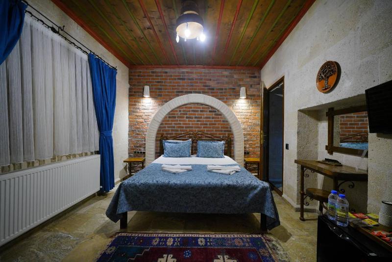Double Stone Room  image 4