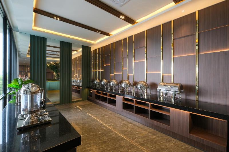 ValStar Hotel Canggu - image 50