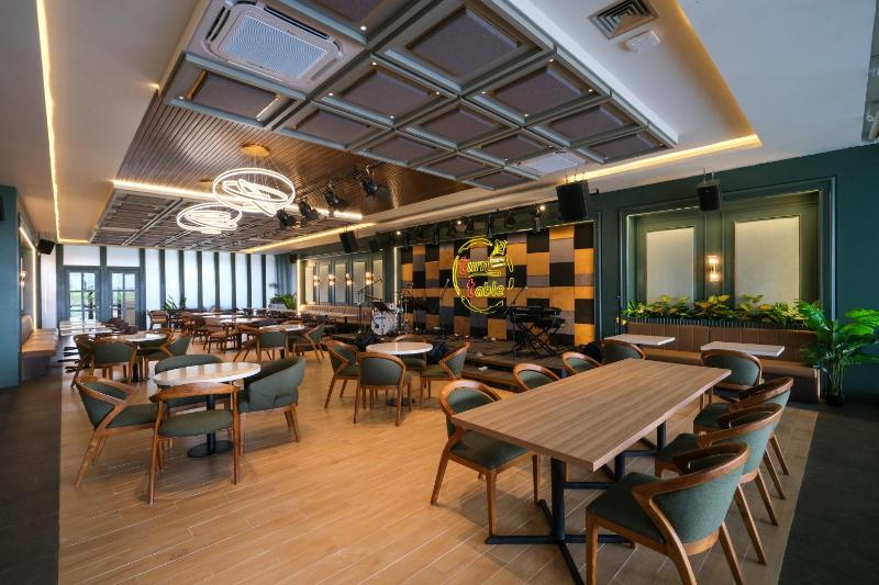 ValStar Hotel Canggu - image 35