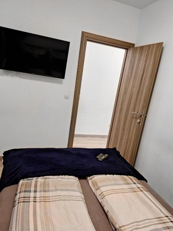 APARTMENT NEVERA - image 29