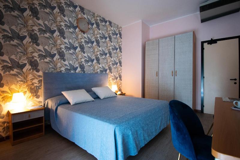 Comfort Double or Twin Room image 1