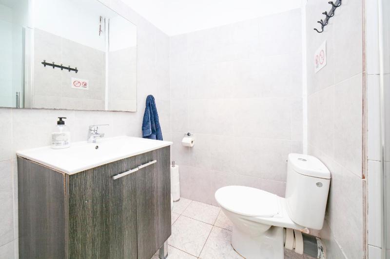 Fabrizzios Terrace Hostel - image 11